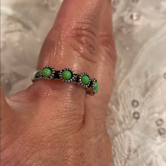 Silver Ring with Green Turquoise - Picture 3 of 7